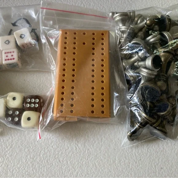 Vintage Wooden Combination Game Set Checkers Chess Backgammon Cribbage Dice - Picture 3 of 9